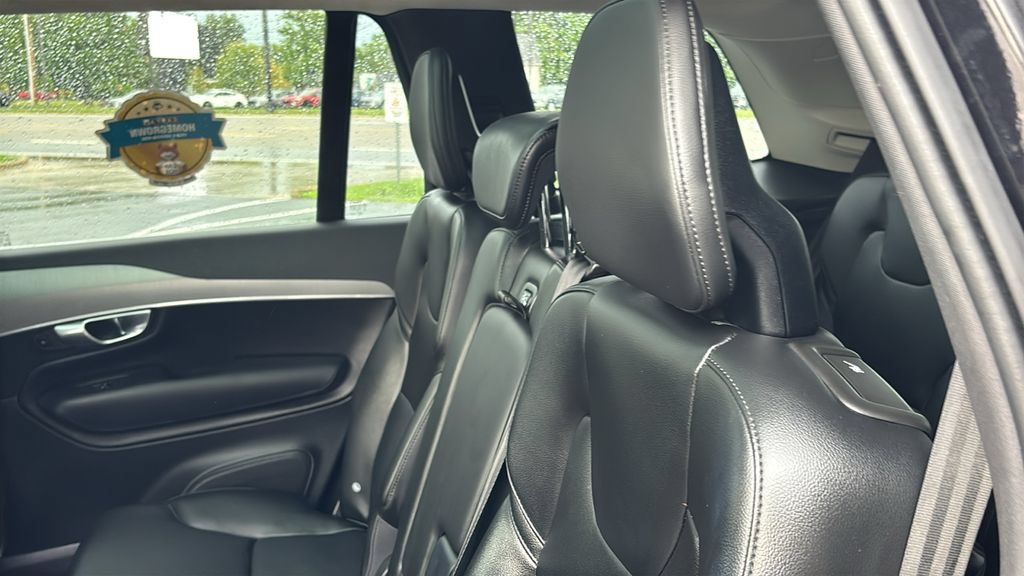 Certified 2024 Volvo XC90 B5 Core w/ Climate Package AWD/4WD image 11