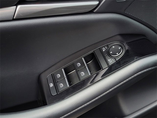 Used 2025 MAZDA MAZDA3 s Sport image 4