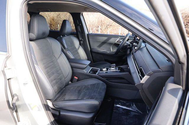 Used 2024 Mitsubishi Outlander SE Black Edition image 26