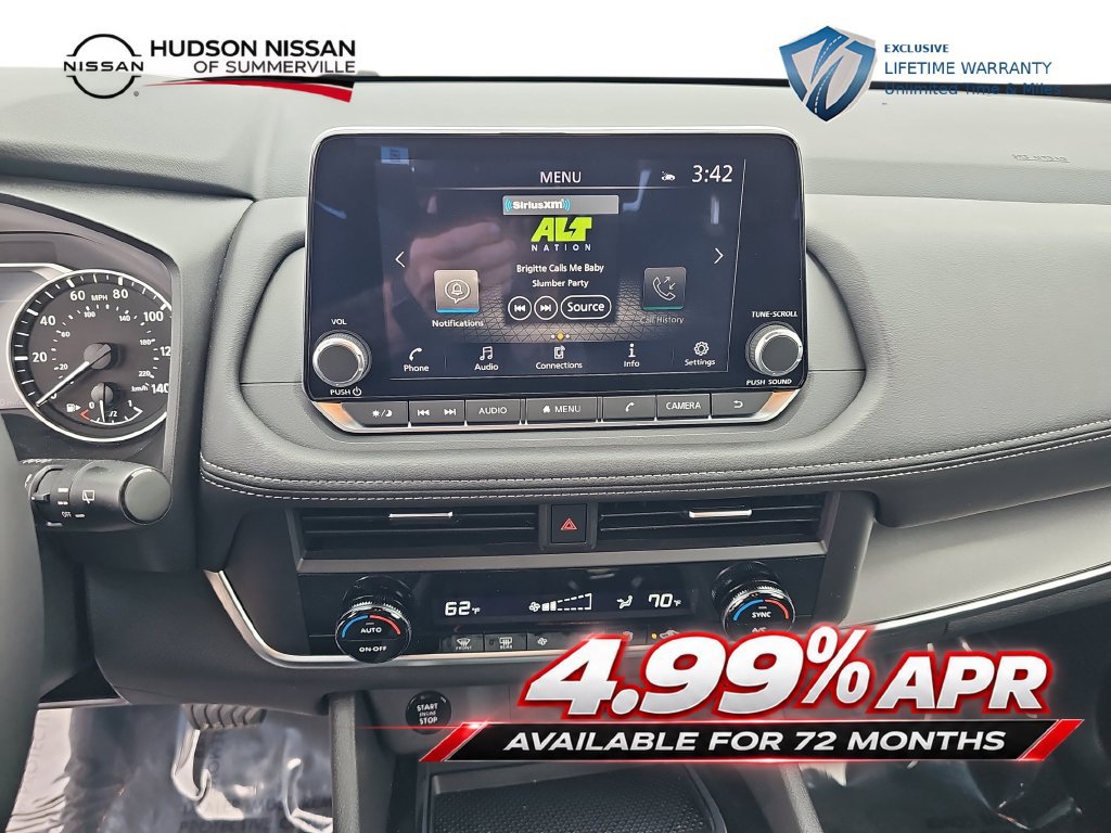 Used 2026 Nissan Rogue SV FWD image 21