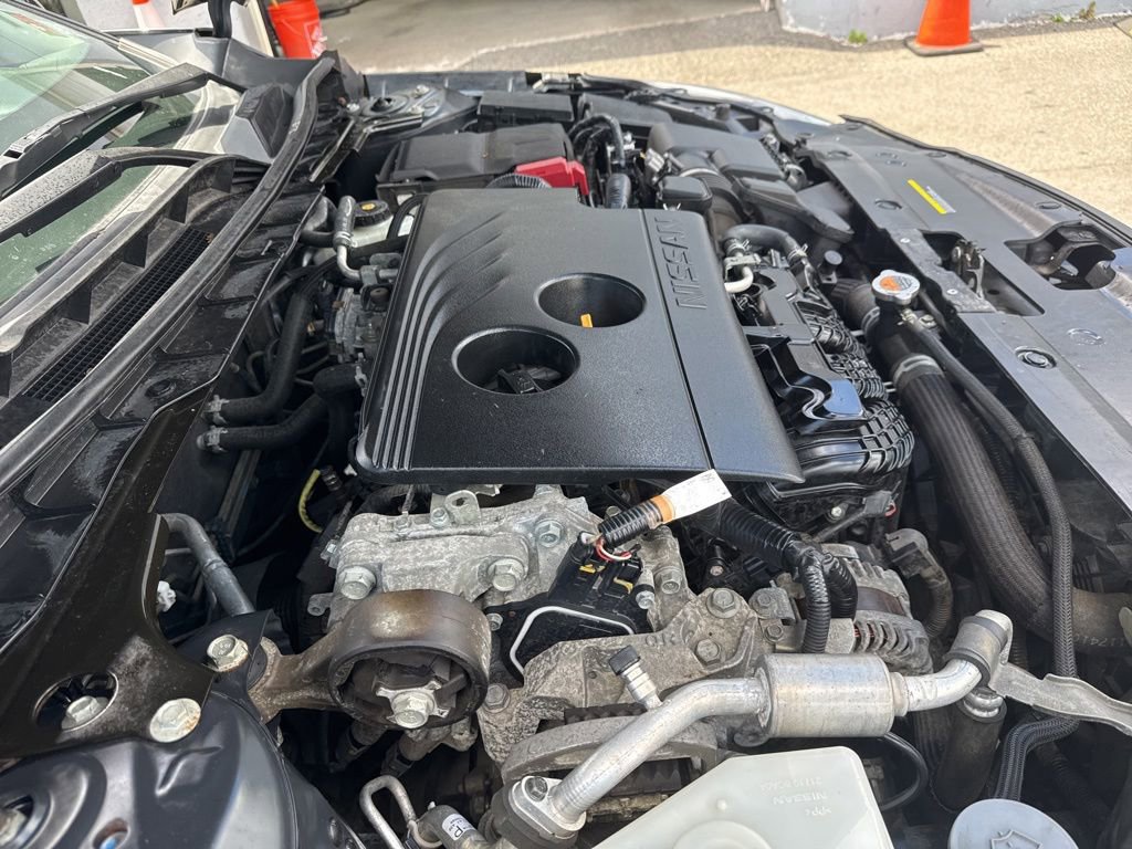 Used 2020 Nissan Altima 2.5 SR FWD image 33