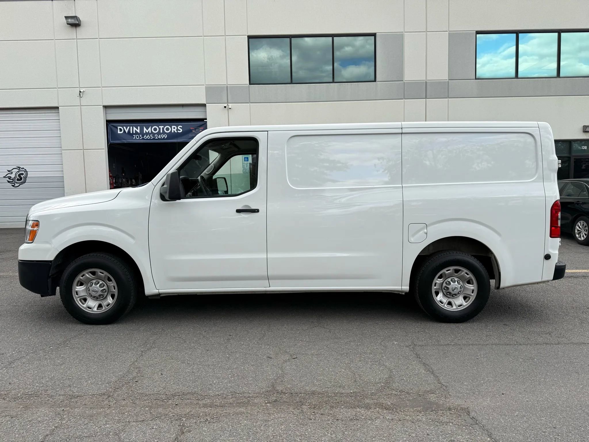 Used 2019 Nissan NV 1500 SV w/ Navigation Package image 9