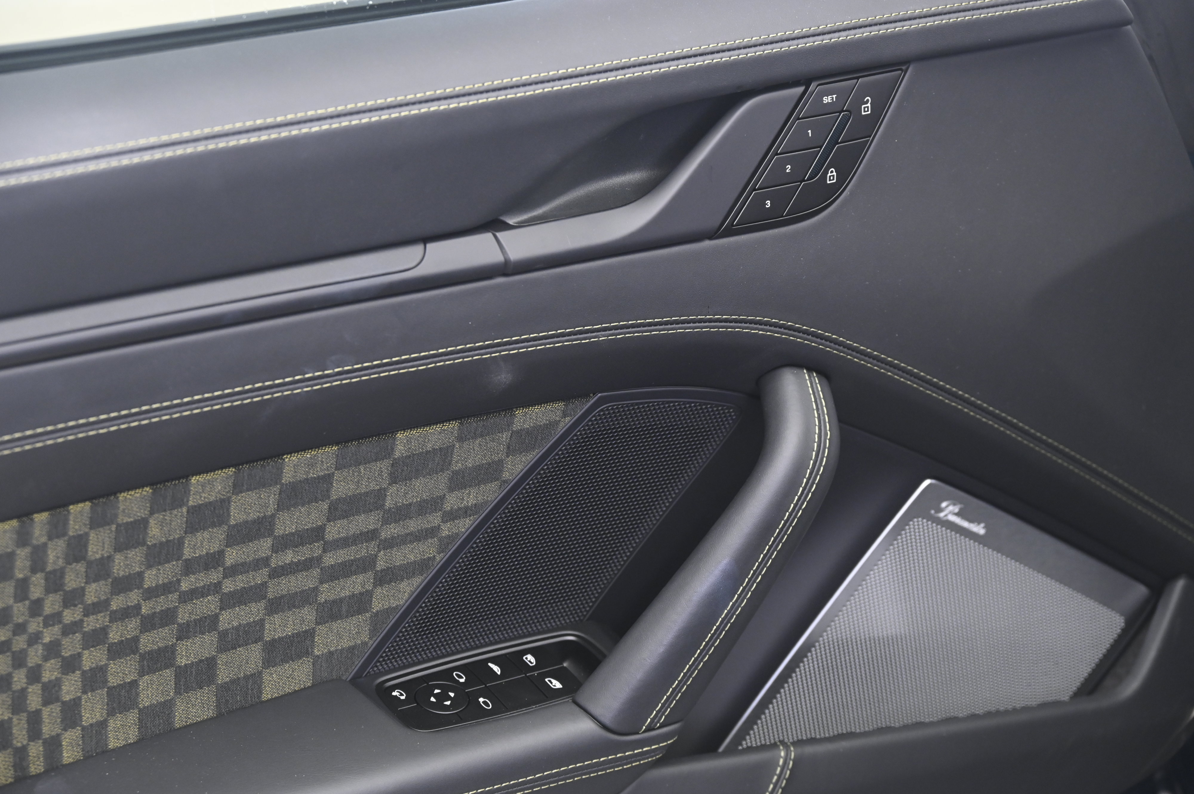 Certified 2026 Porsche 911 GTS RWD image 29