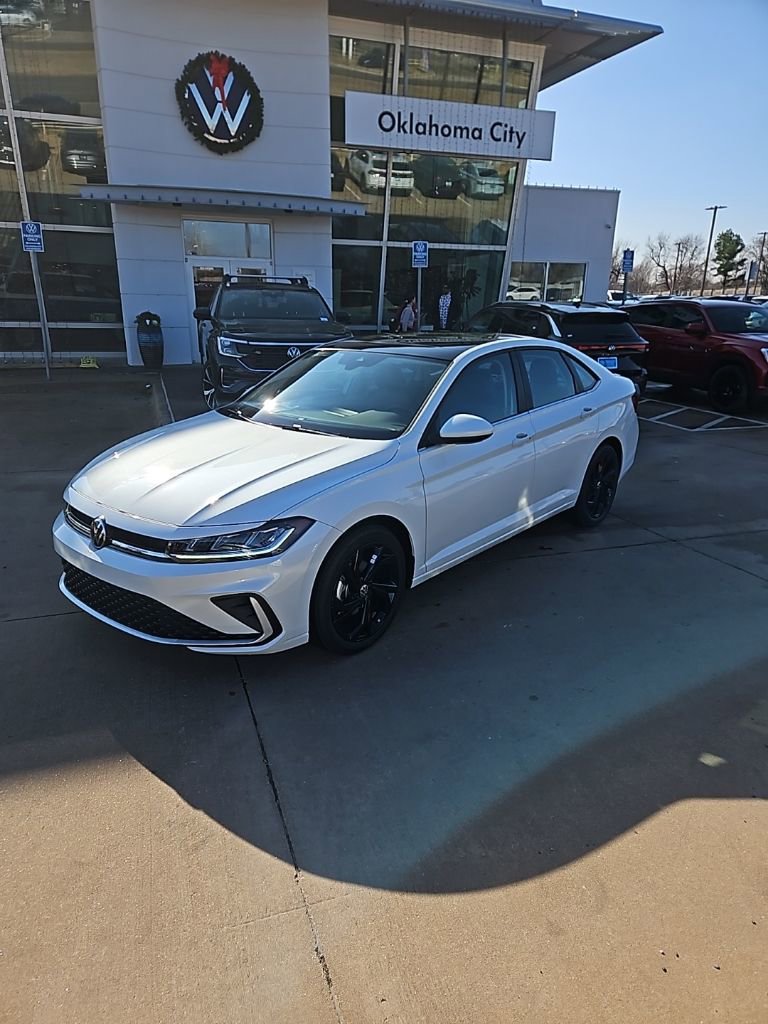 New 2026 Volkswagen Jetta SE