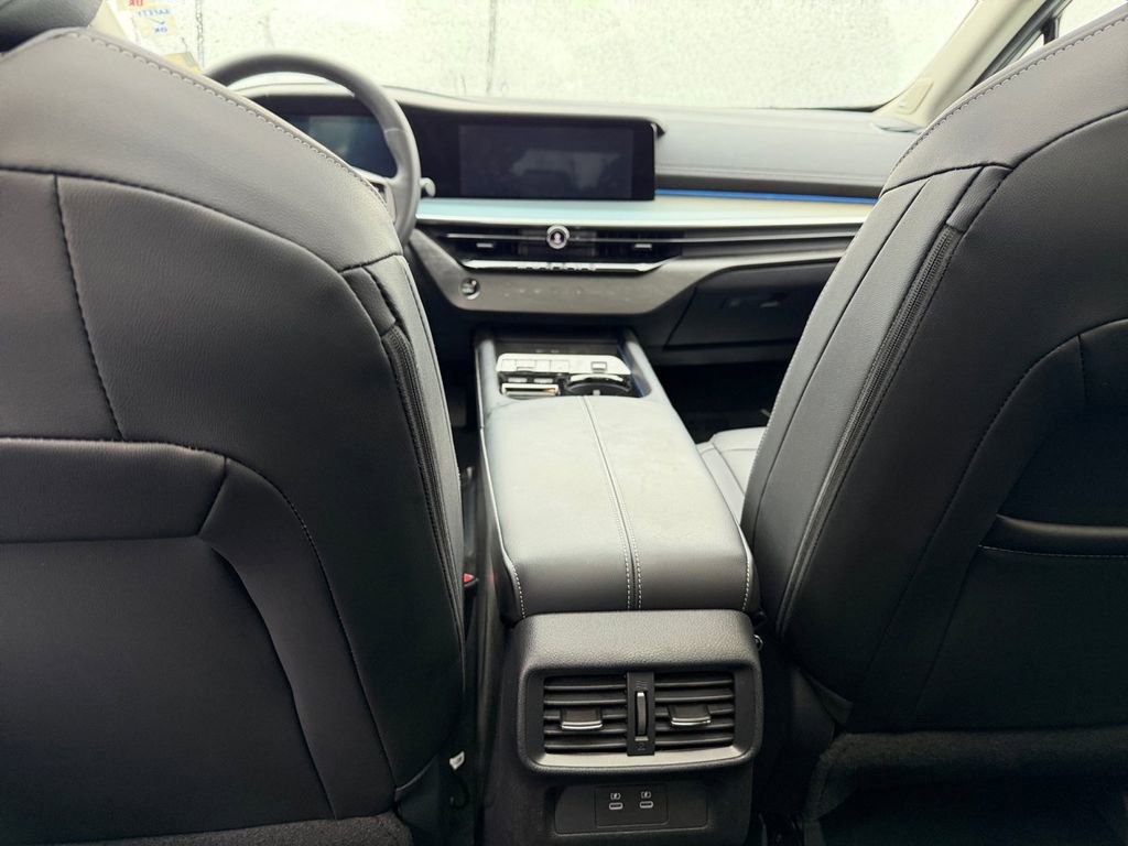 Used 2025 Nissan Murano SL image 28