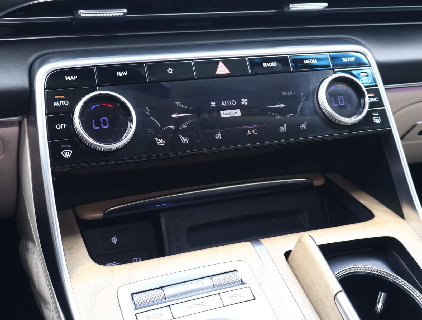 Used 2024 Genesis GV80 3.5T image 27