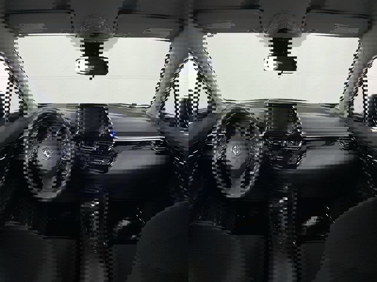 Used 2021 Toyota C-HR LE image 26