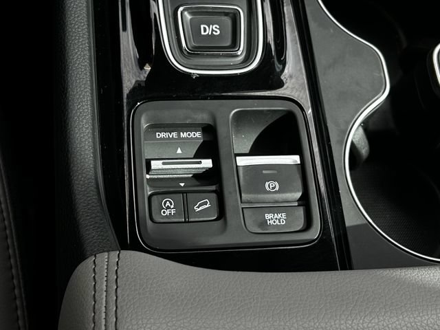 Used 2025 Honda Pilot EX-L image 24