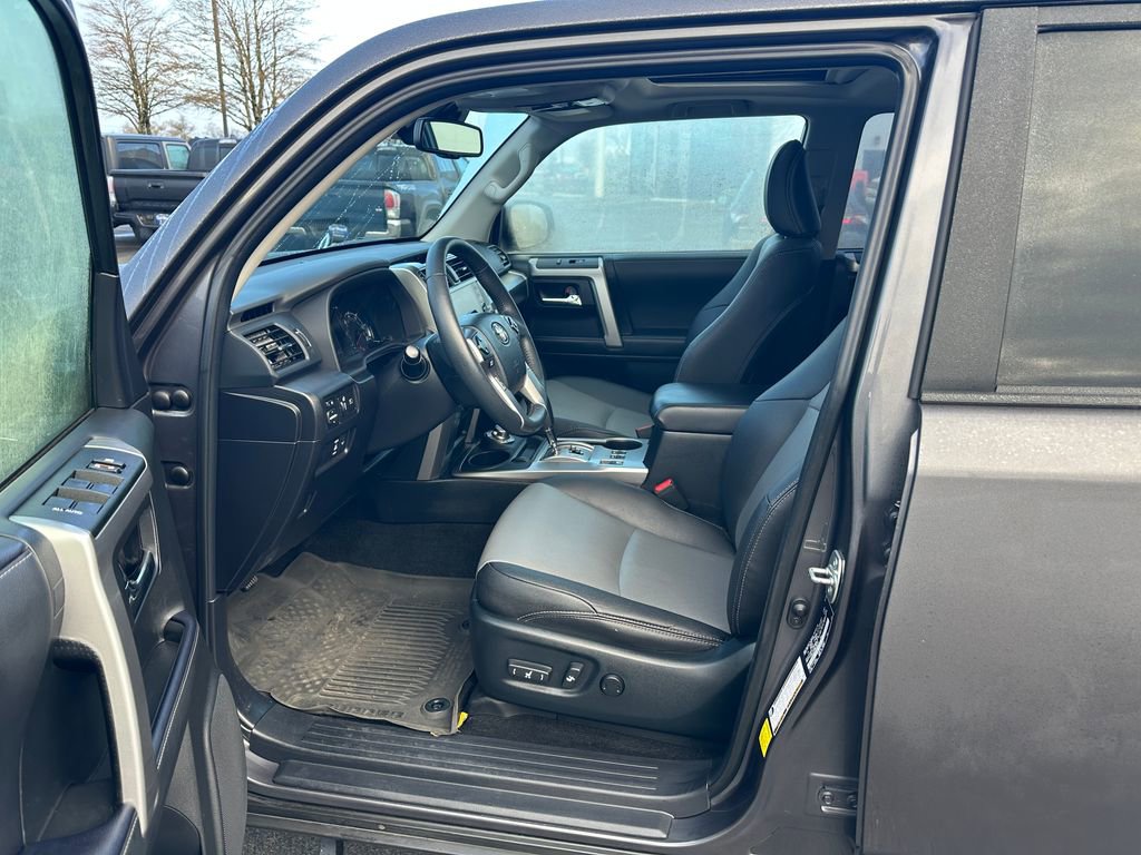 Used 2022 Toyota 4Runner SR5 Premium w/ Moonroof Package image 13