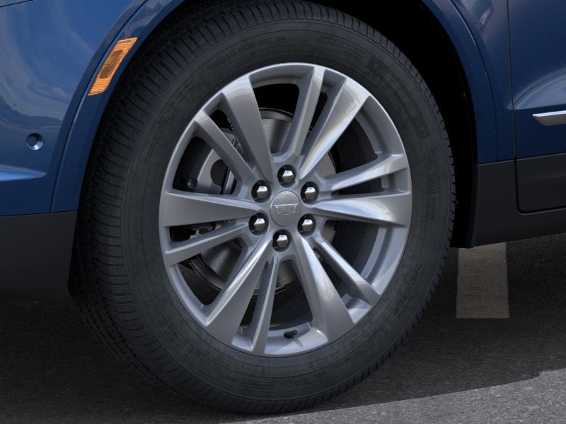 New 2026 Cadillac XT5 Premium Luxury w/ Driver Assist Package FWD image 9