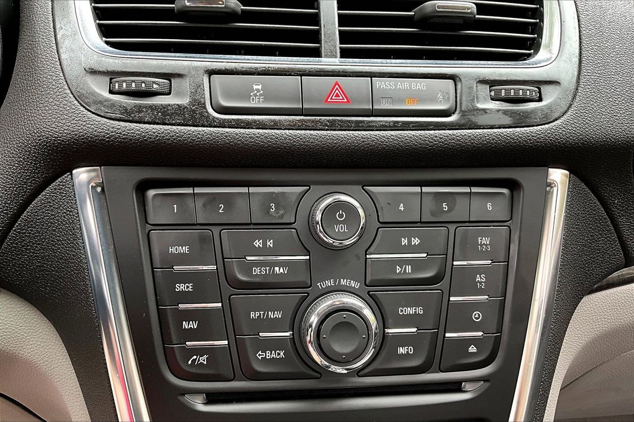 Used 2014 Buick Encore Leather FWD image 25