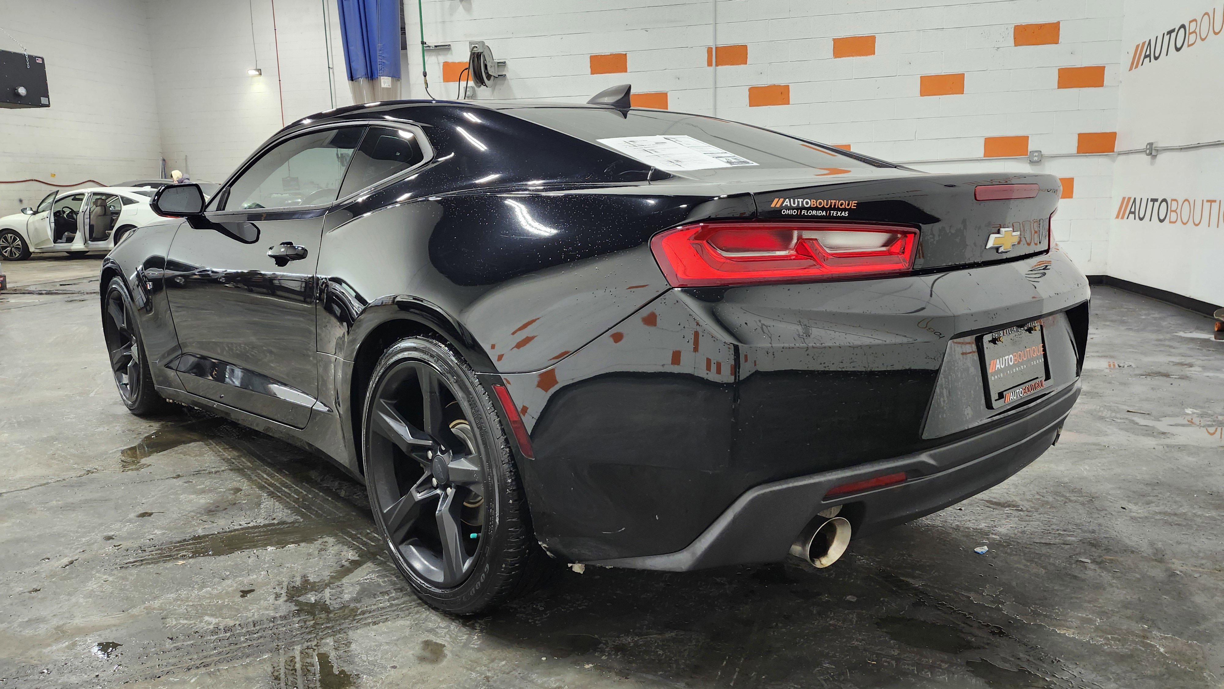 Used 2017 Chevrolet Camaro LT image 14