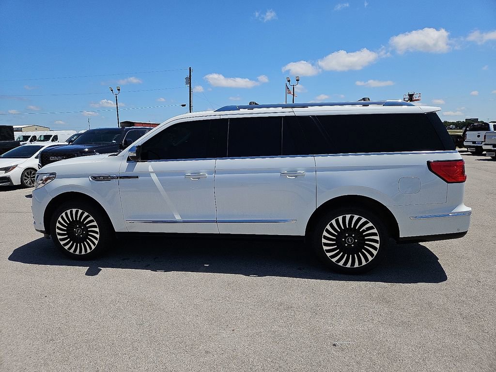 Used 2020 Lincoln Navigator L Black Label w/ Cargo Convenience Package AWD/4WD image 3
