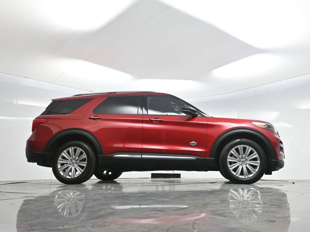 Used 2024 Ford Explorer King Ranch w/ Technology Package AWD/4WD image 56