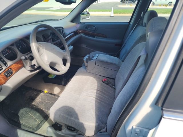 Used 2002 Buick Le Sabre Custom w/ Luxury Pkg image 10