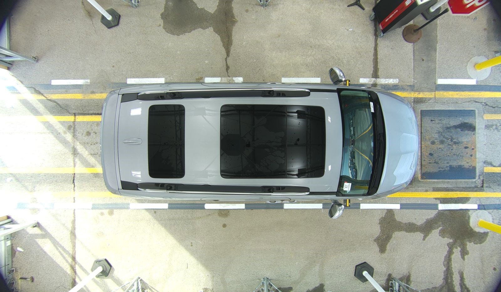 Used 2020 Chrysler Pacifica Limited image 11