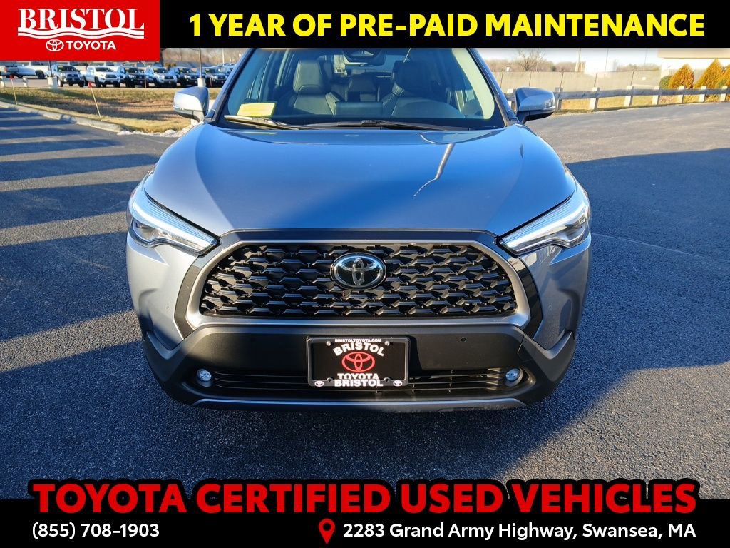 Certified 2024 Toyota Corolla Cross XLE image 2