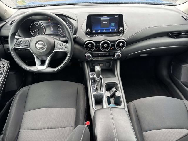 Used 2024 Nissan Sentra SV FWD image 22
