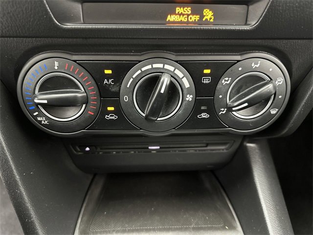 Used 2014 MAZDA MAZDA3 i Touring image 17