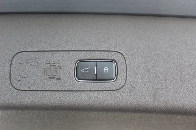 Used 2022 Lincoln Aviator Reserve w/ Equipment Group 201A AWD/4WD image 7