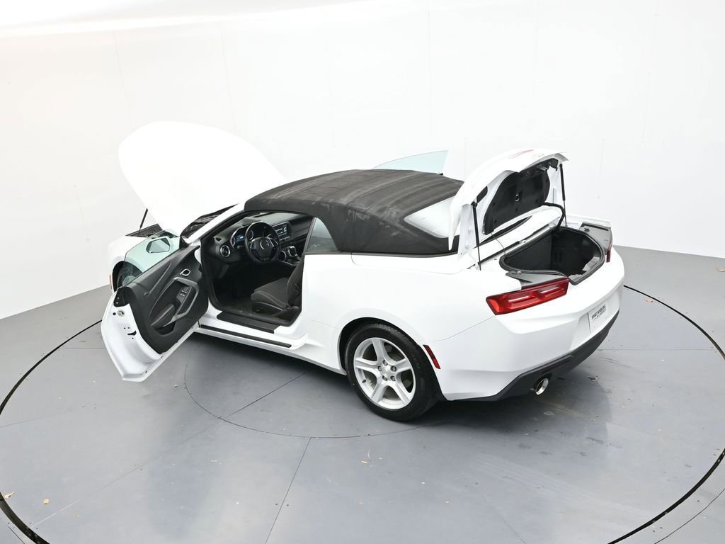 Used 2017 Chevrolet Camaro LT image 40