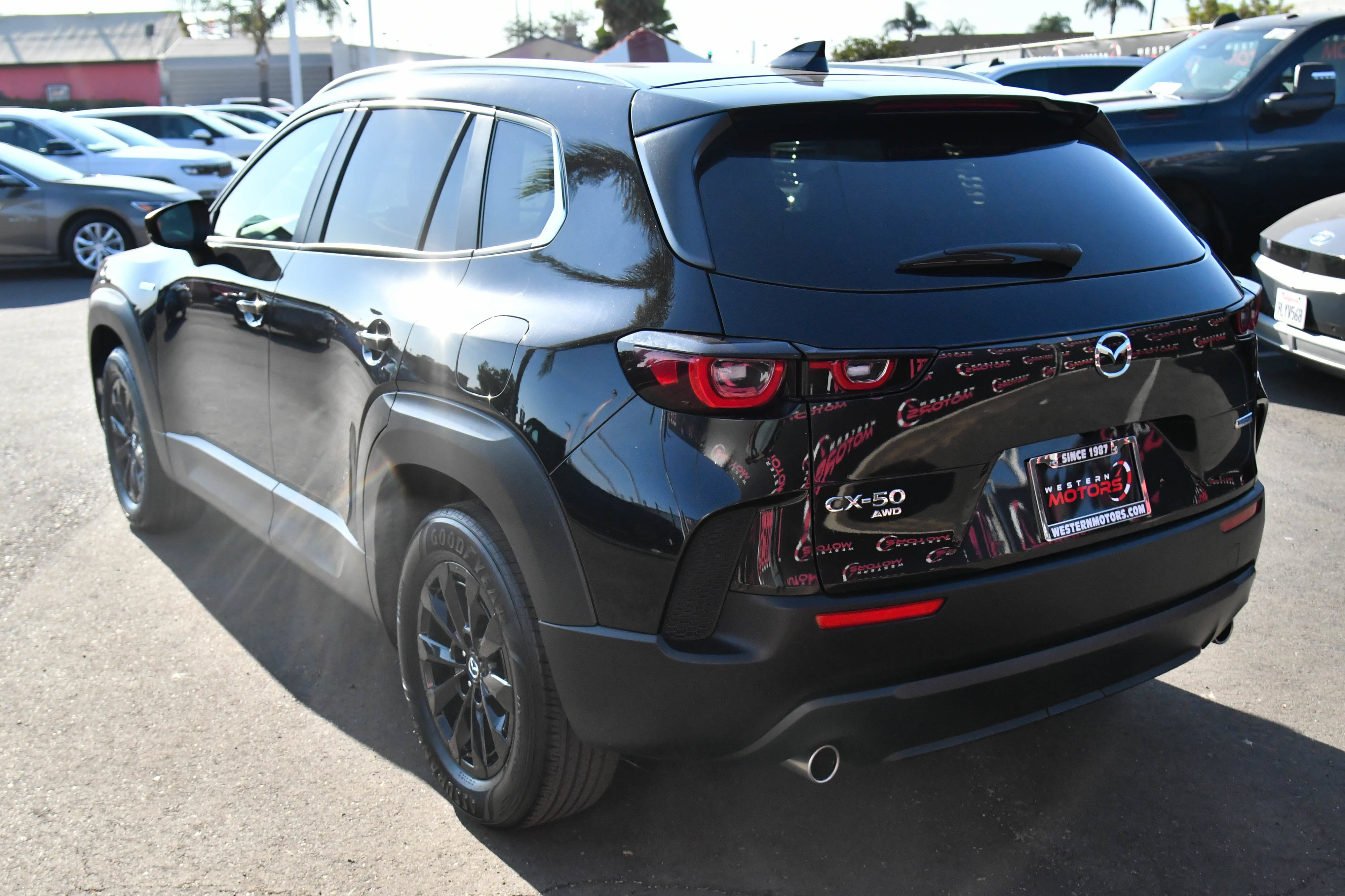 Used 2025 MAZDA CX-50 2.5 Hybrid w/ Preferred Pkg AWD/4WD image 6
