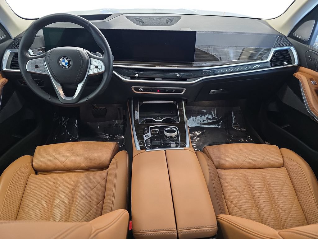 Used 2023 BMW X7 xDrive40i w/ Executive Package AWD/4WD image 10