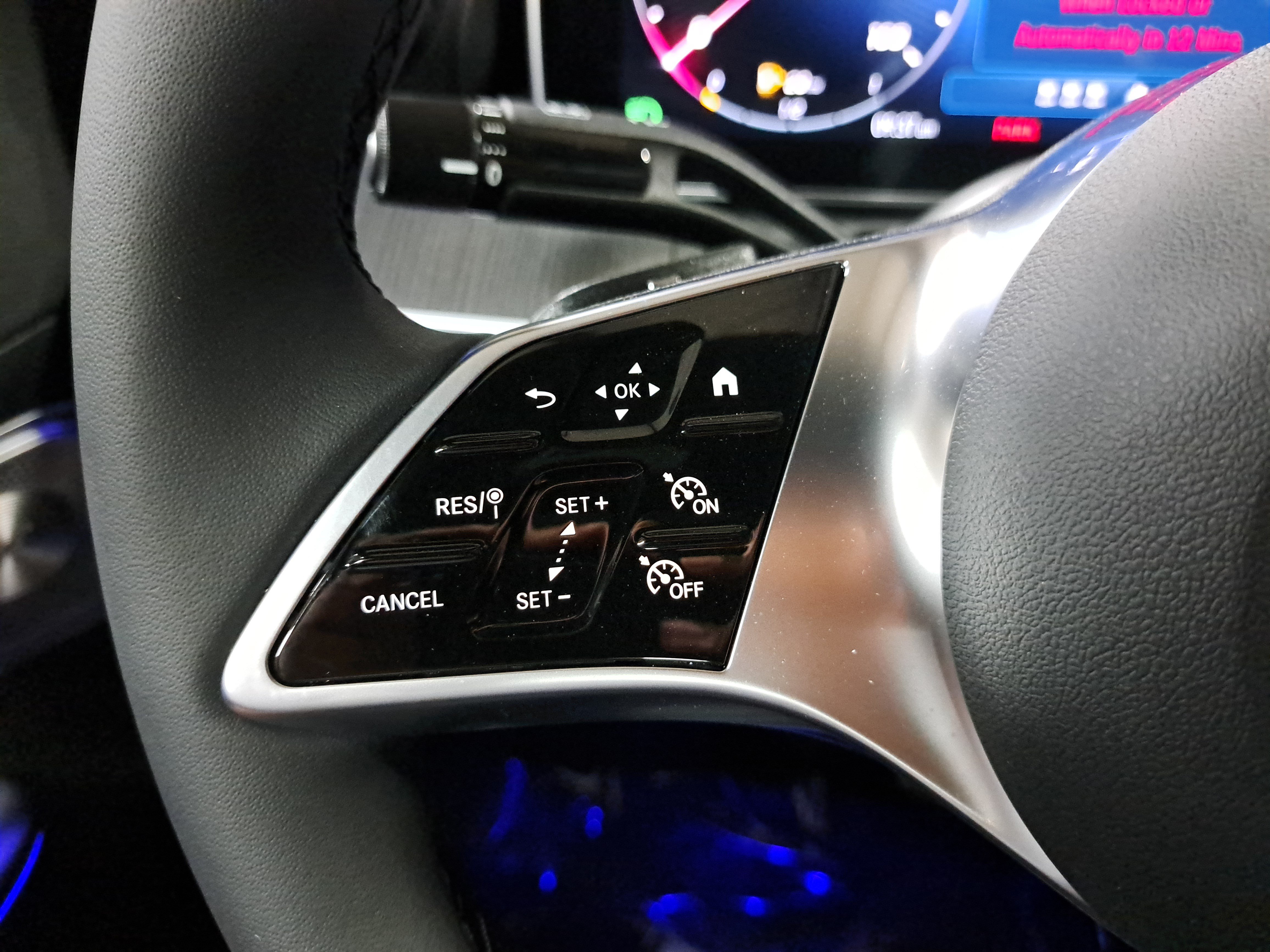 New 2026 Mercedes-Benz C 300 Sedan image 17