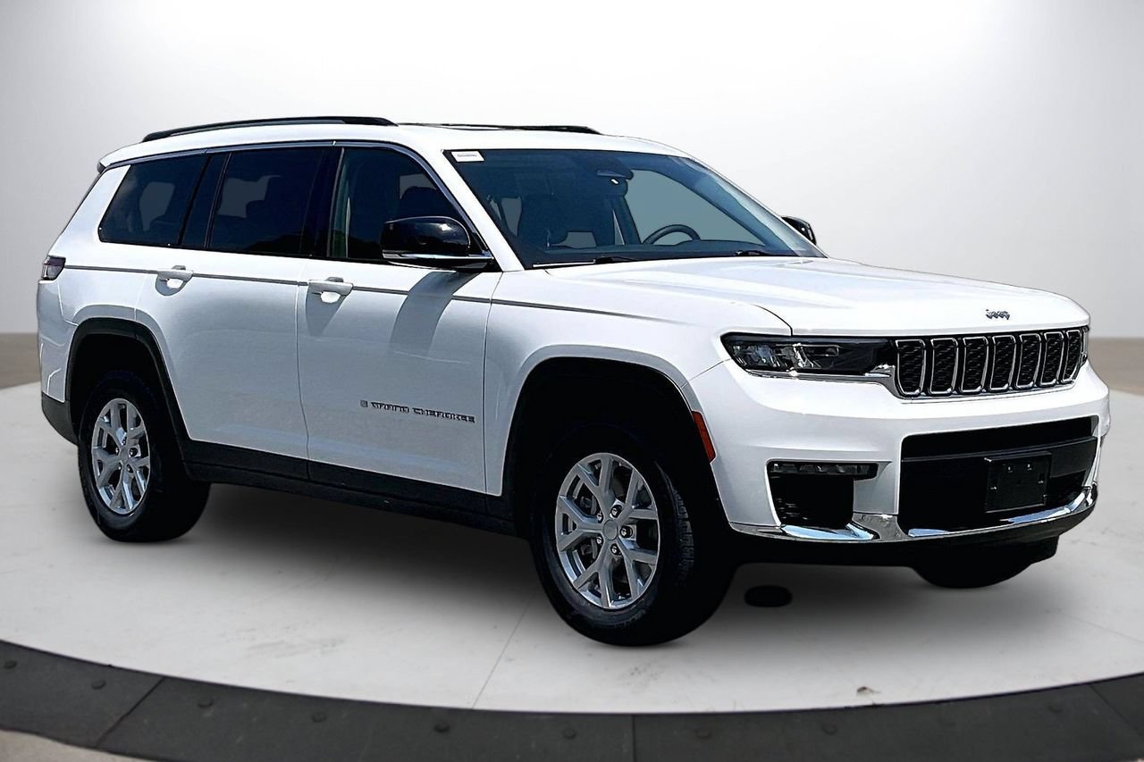 Used 2023 Jeep Grand Cherokee L Limited AWD/4WD image 2