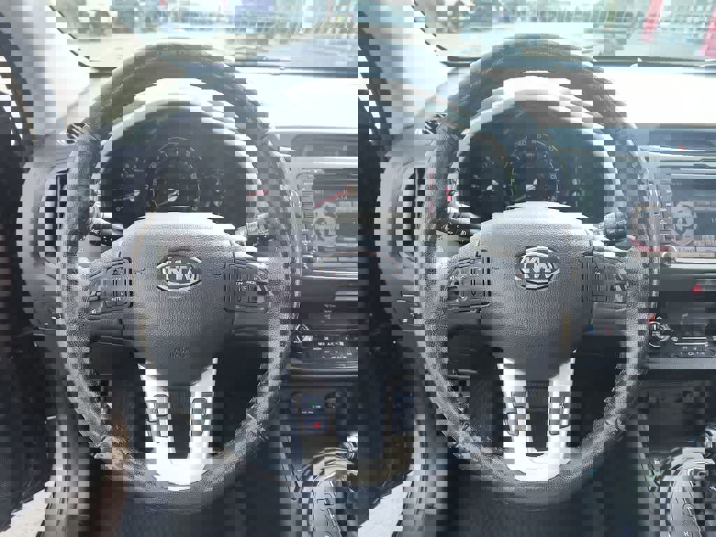 Used 2011 Kia Sportage EX w/ Premium Pkg w/Leather Seats image 14