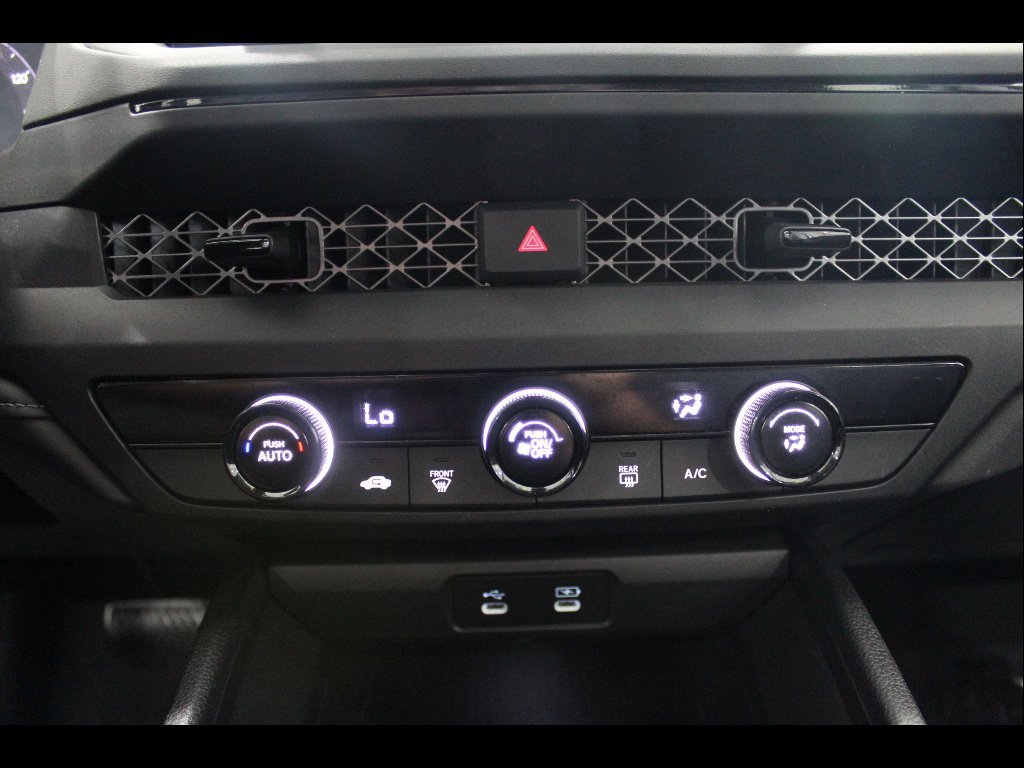 Certified 2024 Honda Accord LX image 29