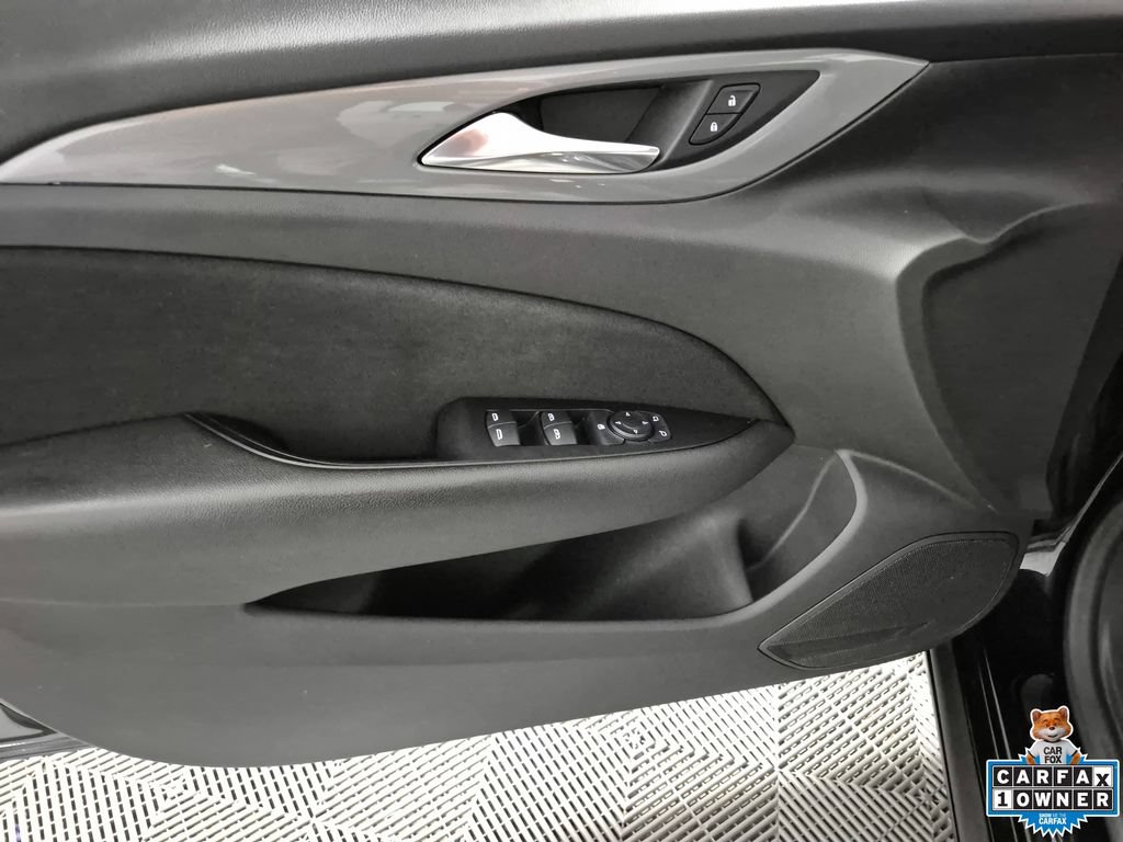 Used 2019 Buick Regal Preferred FWD image 15