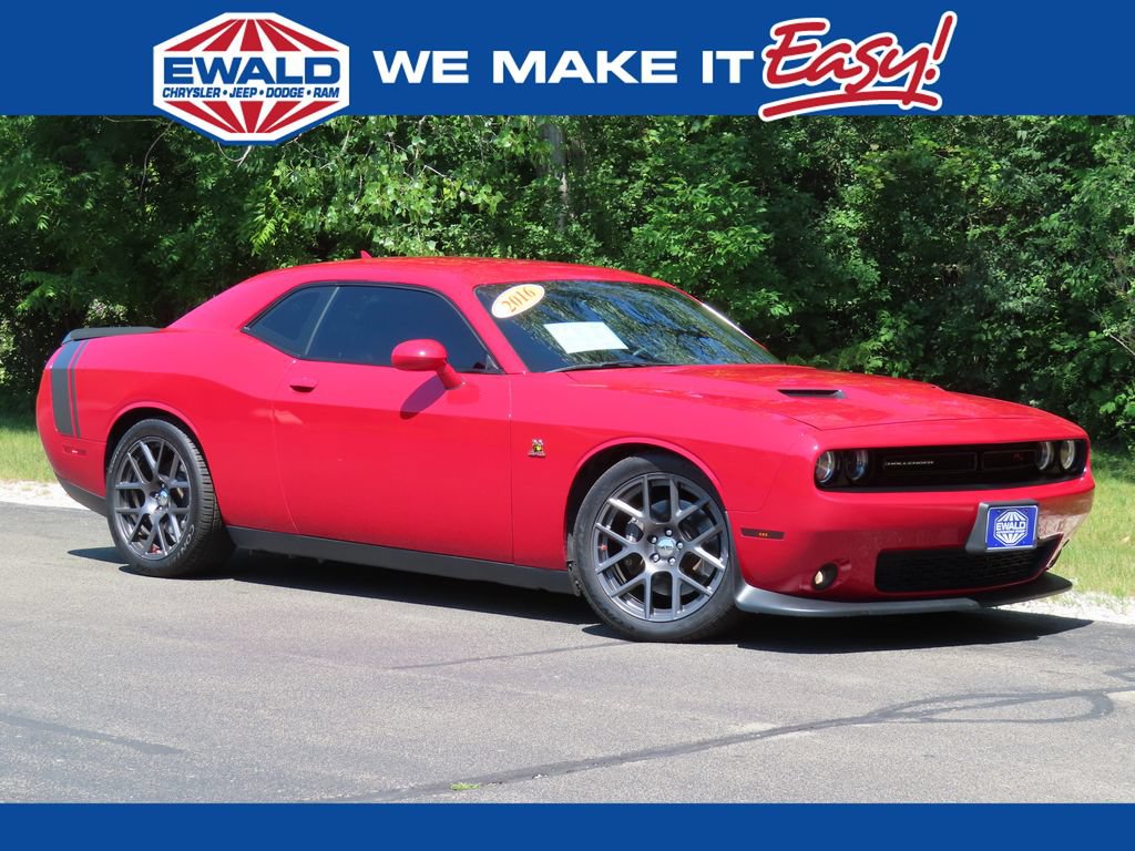 Used 2016 Dodge Challenger R/T Scat Pack w/ Leather Interior Group