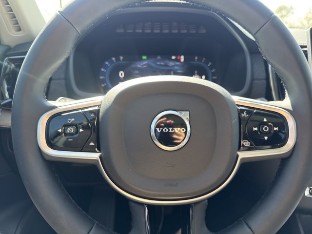 Used 2025 Volvo XC90 B6 Plus w/ Protection Package Premier AWD/4WD image 33