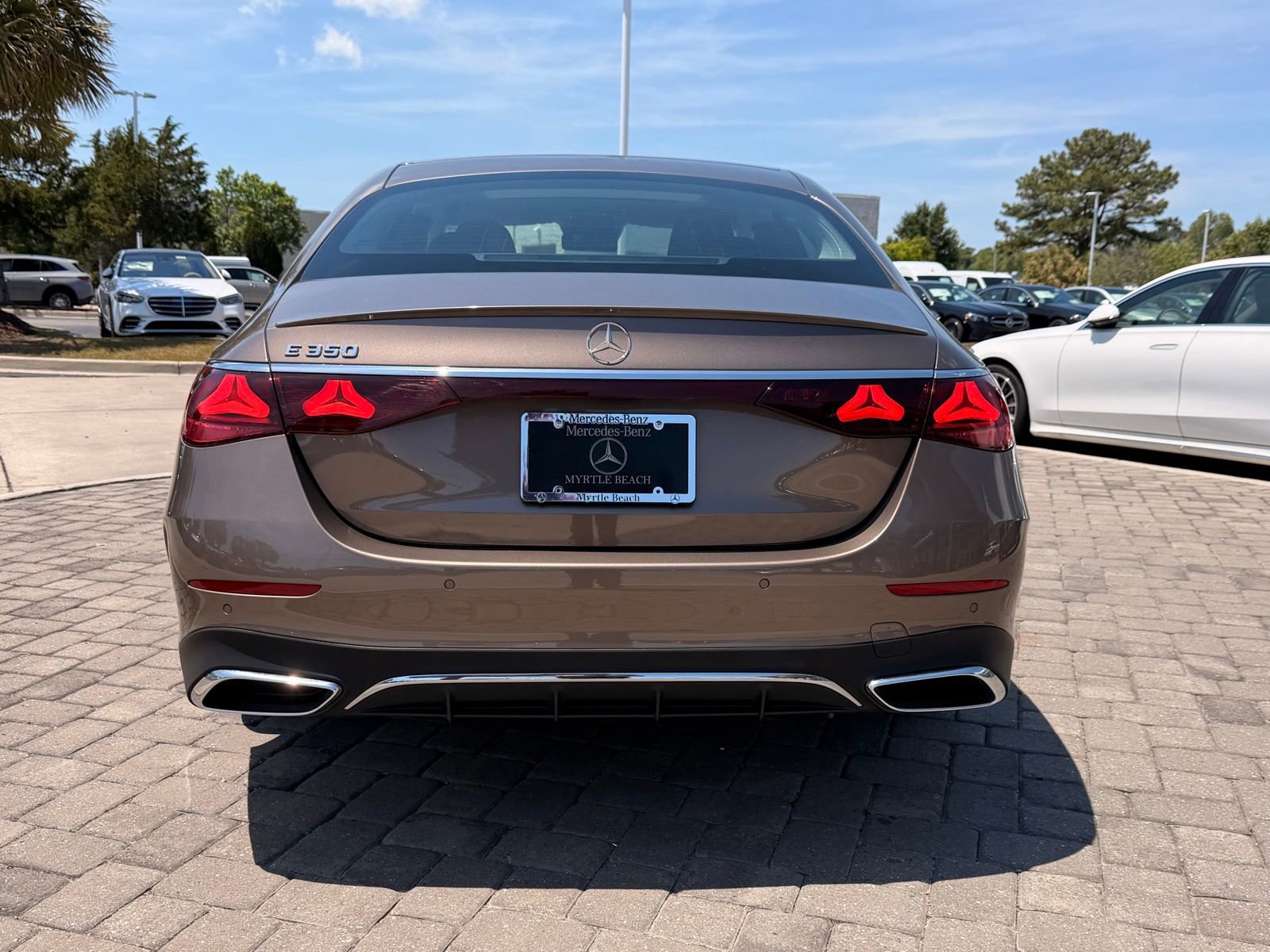 Used 2025 Mercedes-Benz E 350 Sedan image 10
