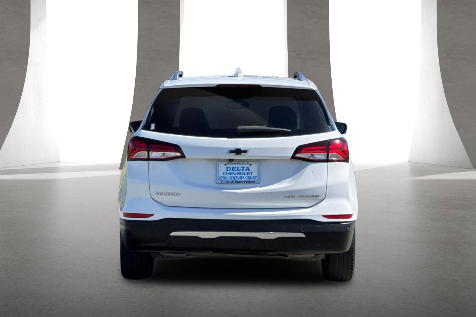 Used 2022 Chevrolet Equinox Premier AWD/4WD image 5