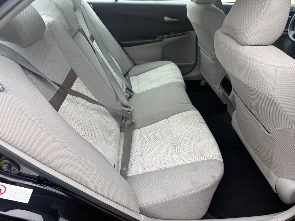 Used 2012 Toyota Camry LE FWD image 24