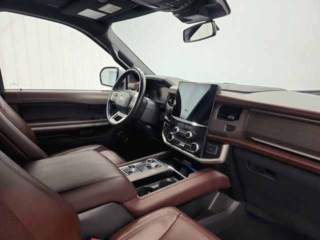 Used 2023 Ford Expedition Max Limited image 33