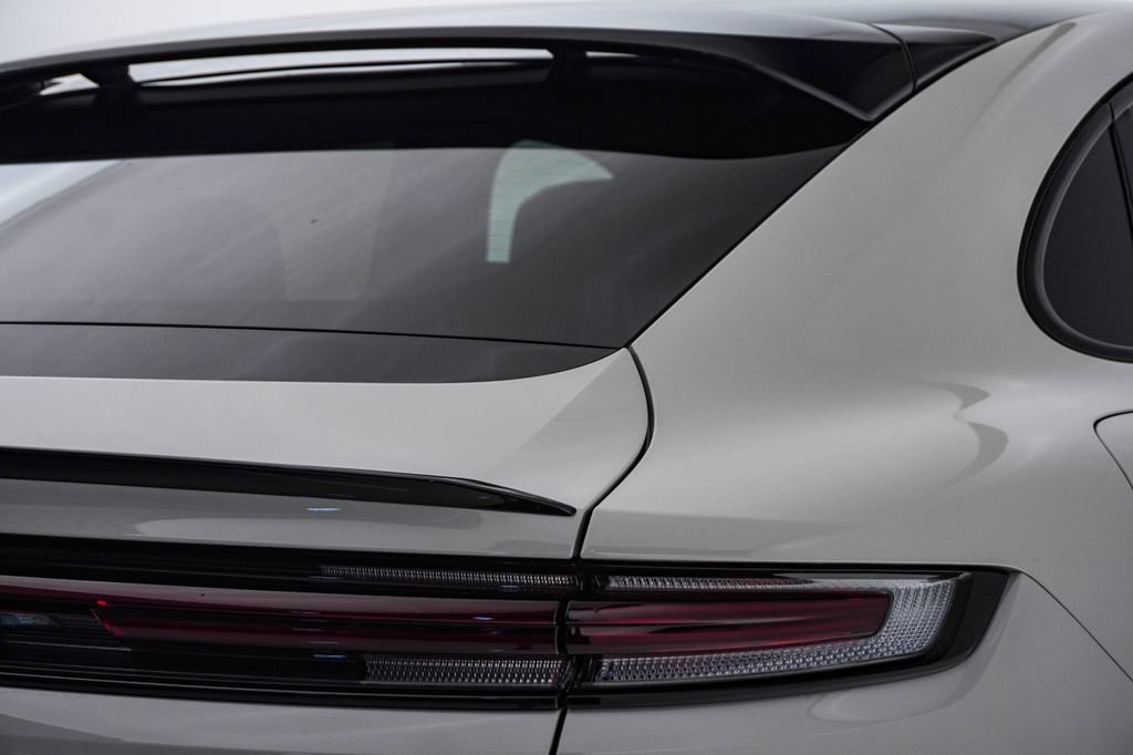New 2026 Porsche Cayenne S AWD/4WD image 12