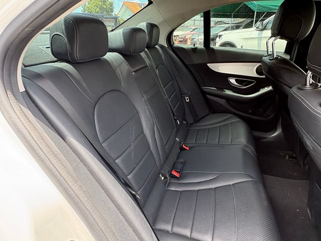 Used 2020 Mercedes-Benz C 300 Sedan image 17