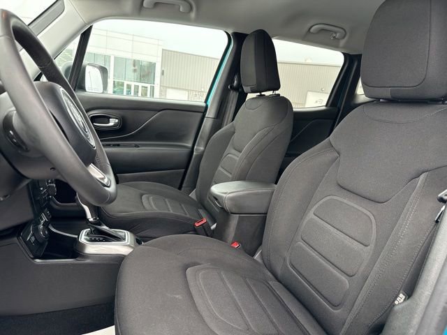 Used 2022 Jeep Renegade Latitude image 14