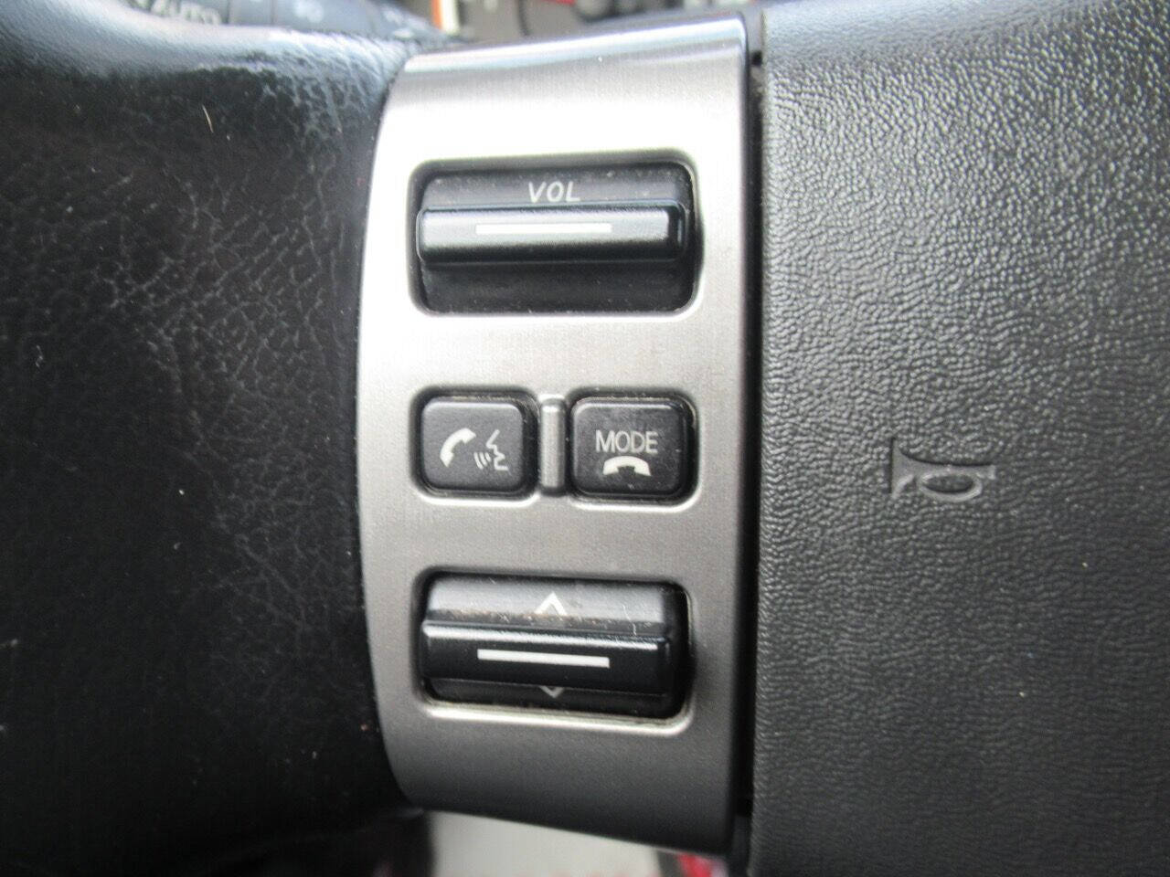 Used 2012 Nissan Armada SV image 15