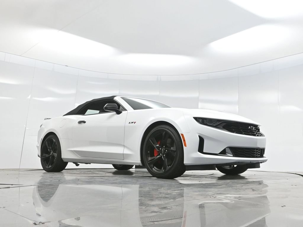 Used 2024 Chevrolet Camaro LT w/ RS Package image 59