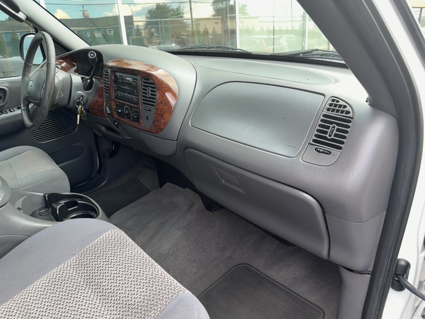 Used 2003 Ford F150 XLT AWD/4WD image 18