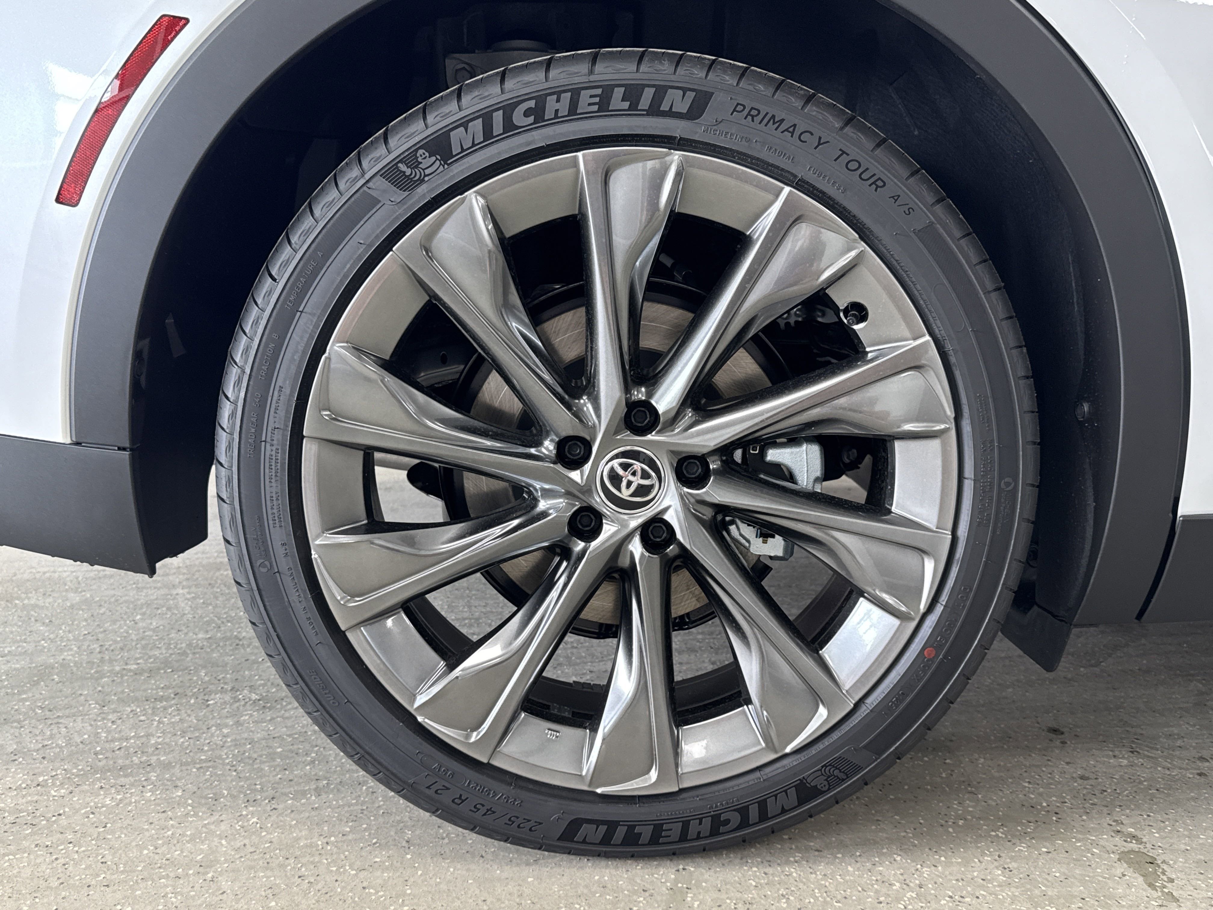 New 2026 Toyota Crown Limited w/ Advanced Technology Package image 34