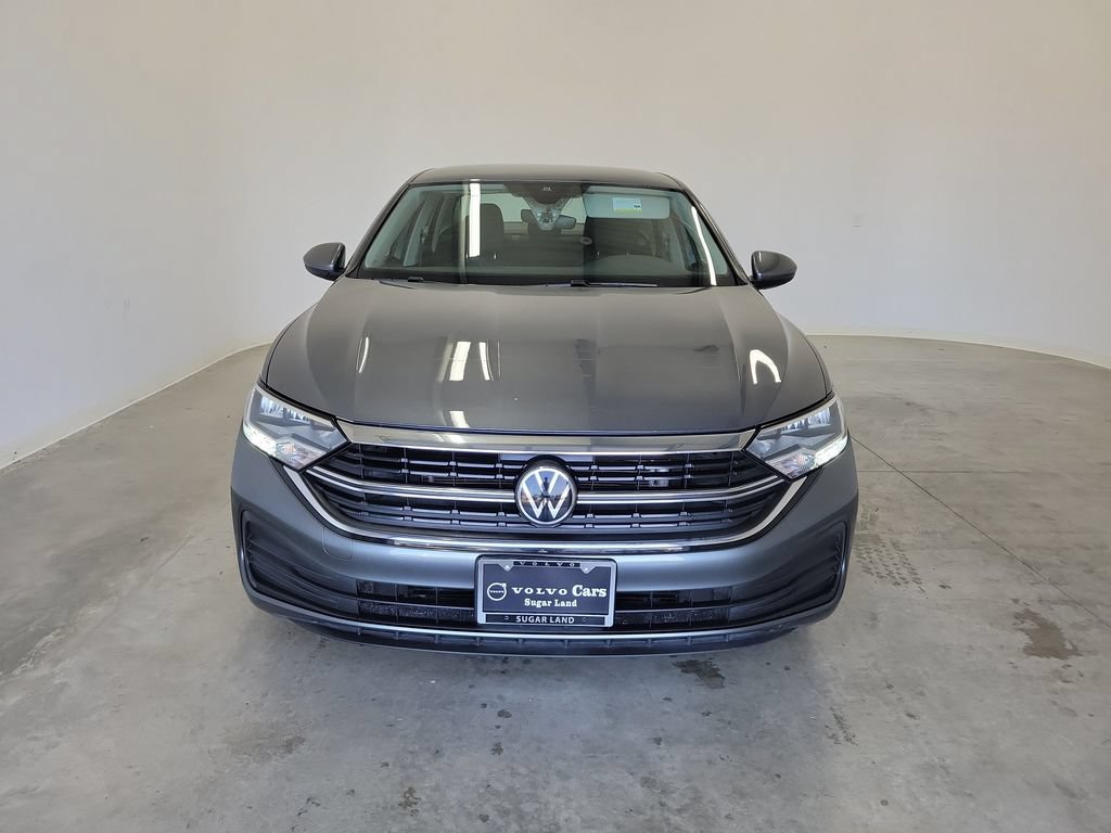 Used 2024 Volkswagen Jetta S FWD image 2