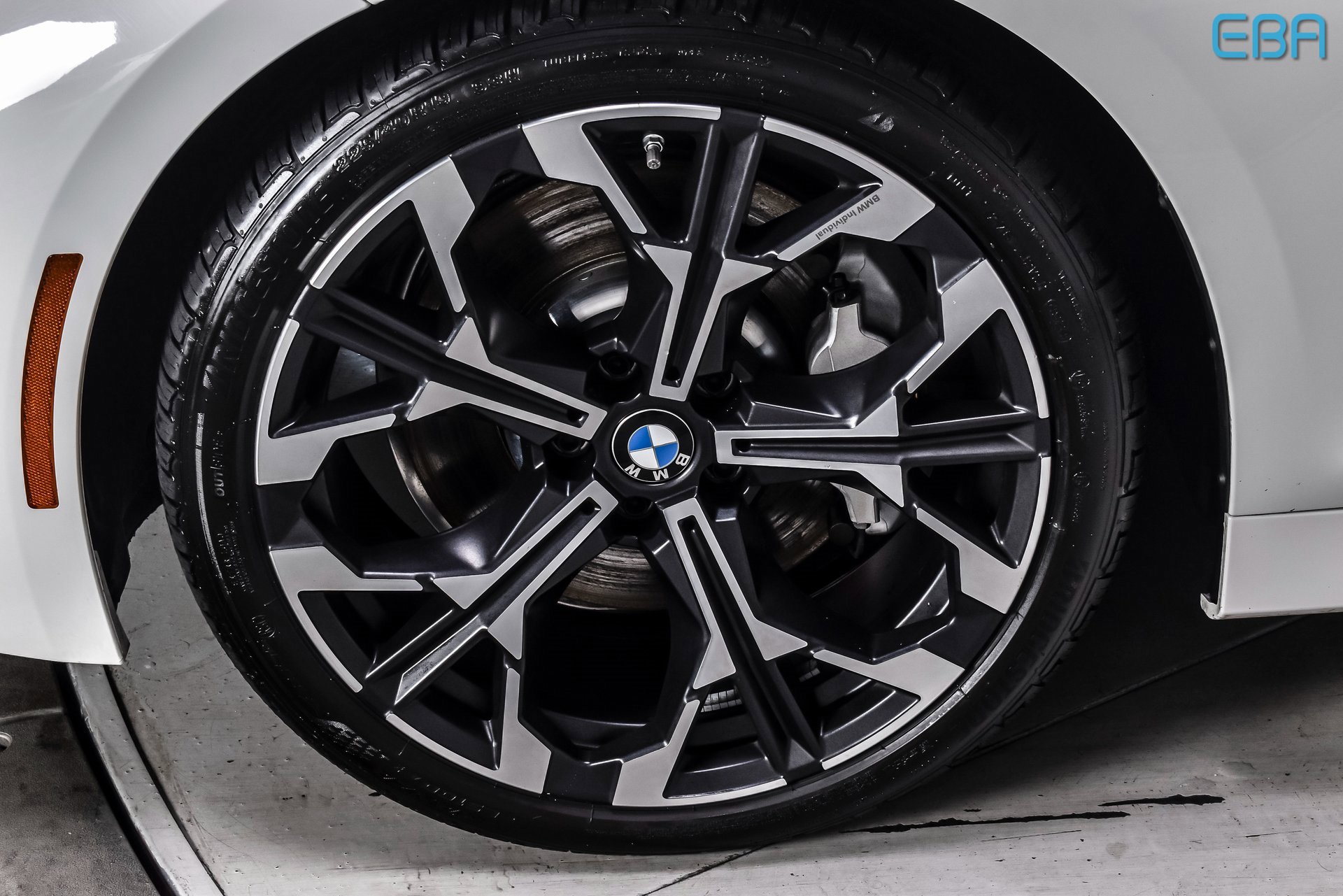 Used 2025 BMW 330i xDrive Sedan w/ M Sport Package image 10