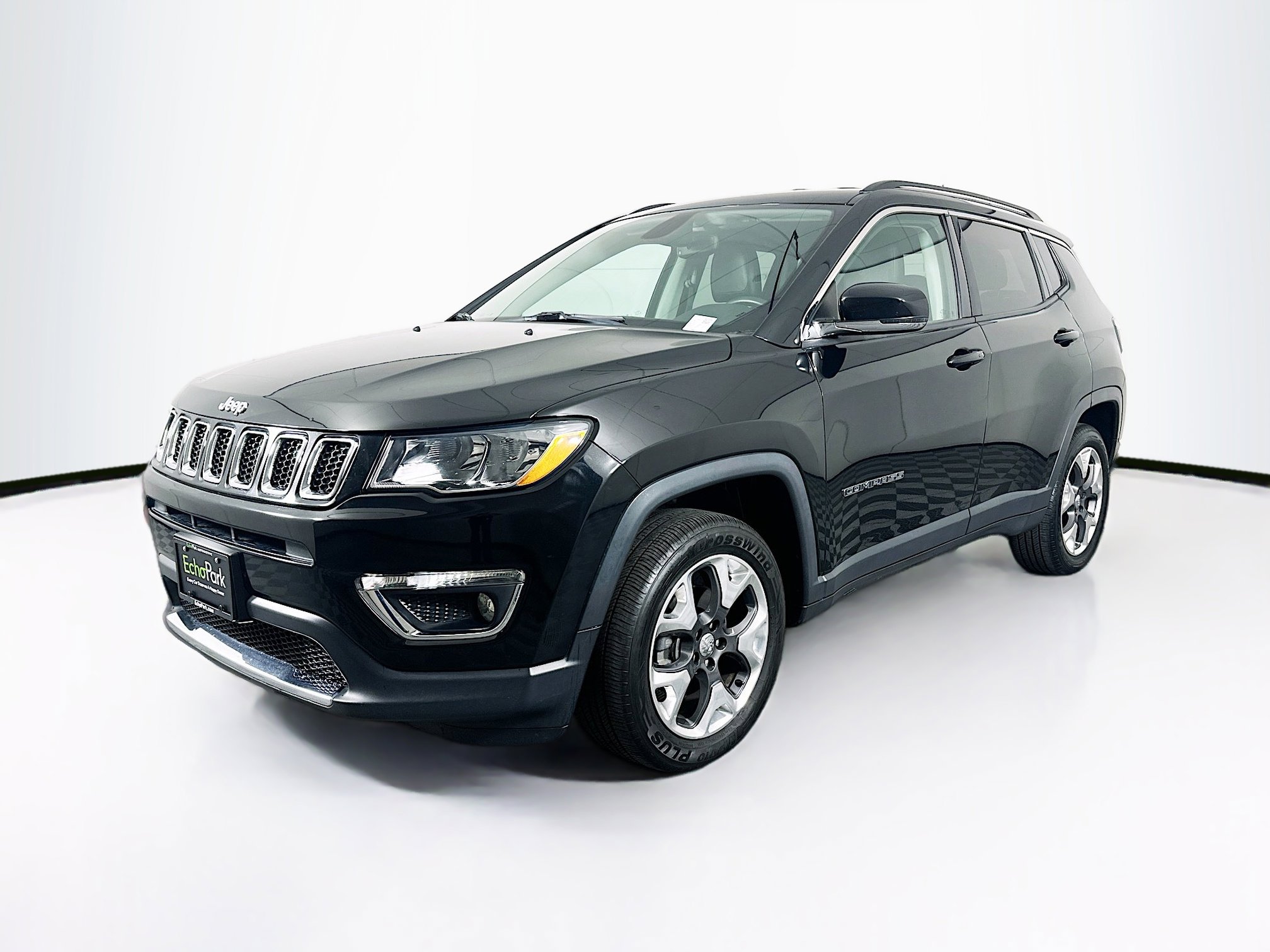 Used 2019 Jeep Compass Limited image 3