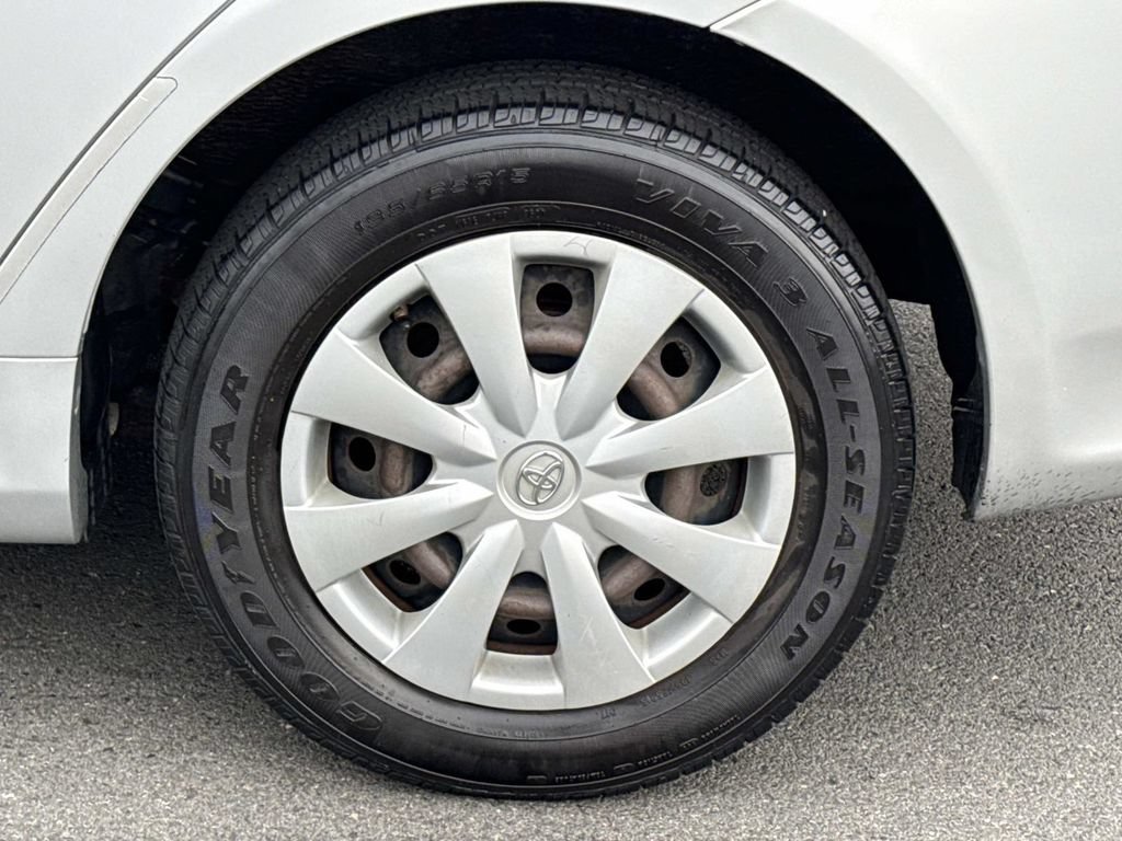 Used 2010 Toyota Corolla LE FWD image 8