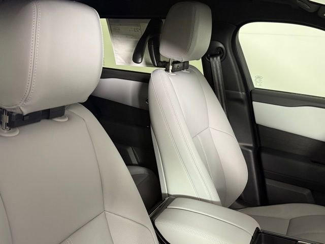 Certified 2026 Land Rover Range Rover Velar S image 37
